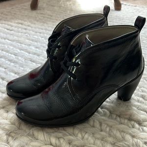 ECCO-Black Patent Leather Ankle Boots-Size 8 (38) Cone Heel-Lace-Up